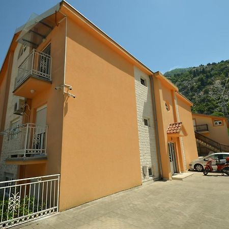 Tea Lux Apartment Kotor Exterior foto