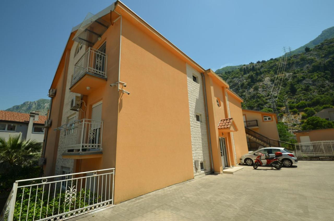 Tea Lux Apartment Kotor Exterior foto