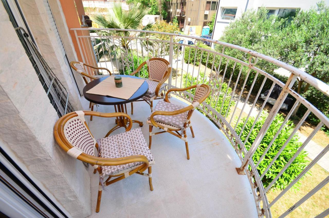 Tea Lux Apartment Kotor Exterior foto